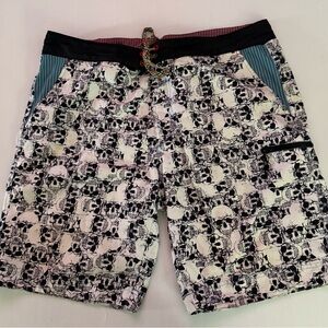 Robert Graham Shorts Mens 38 Skulls  Print Classic Fit Summer